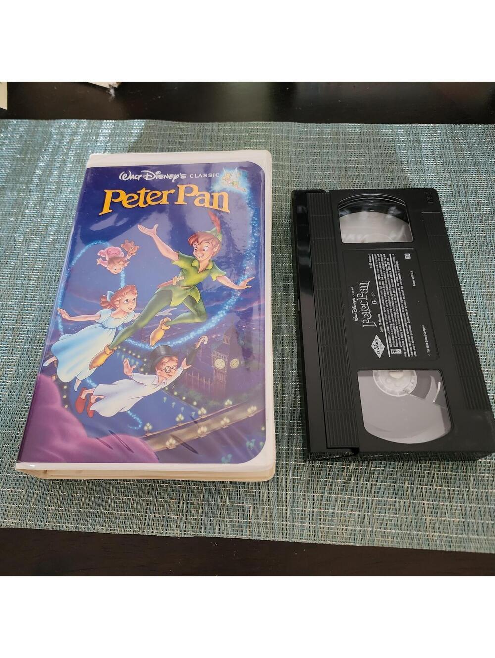 Disney Peter Pan VHS Black Diamond Classic Walt Disney Masterpiece Clamshell